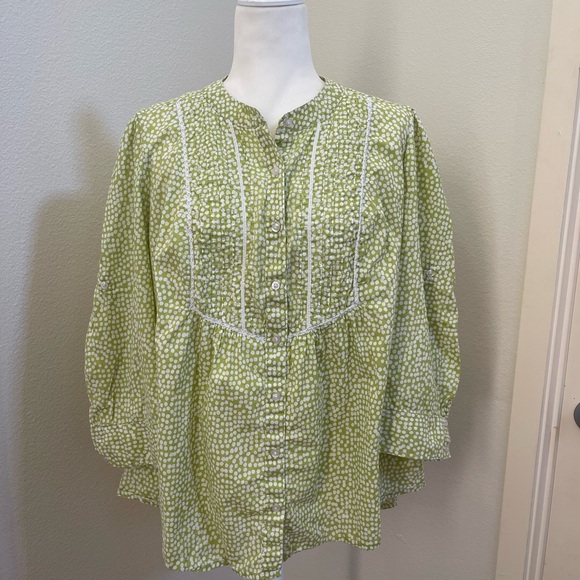 St. John's Bay Green Puff Sleeve Mandarin Collar Top - Picture 1 of 7